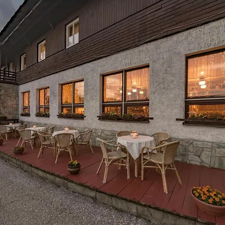 Hromovka Hotel