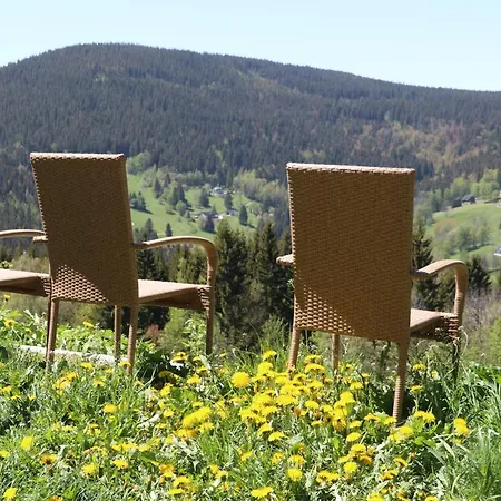 Hotel Hromovka 3*